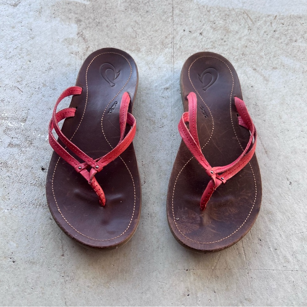 Olukai Coral Leather Sandals